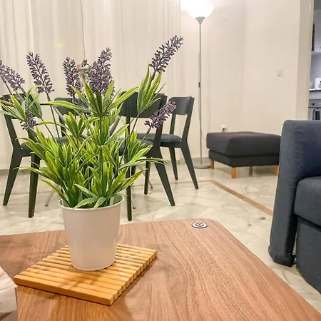 Puerto Banus! Sunny & Comfy 2 Bd W/ Pool & Terrace Апартаменты Марбелья