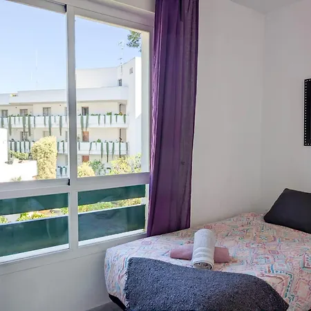 Puerto Banus! Two Bedroom W/ Pool & Terrace Apartamento Marbella