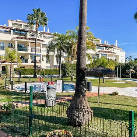 Puerto Banus! Two Bedroom W/ Pool & Terrace