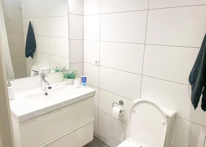 Puerto Banus! Sunny & Comfy 2 Bd W/ Pool & Terrace * Марбелья