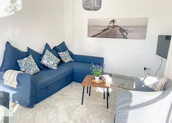 Puerto Banus! Sunny & Comfy 2 Bd W/ Pool & Terrace Апартаменти Марбелья