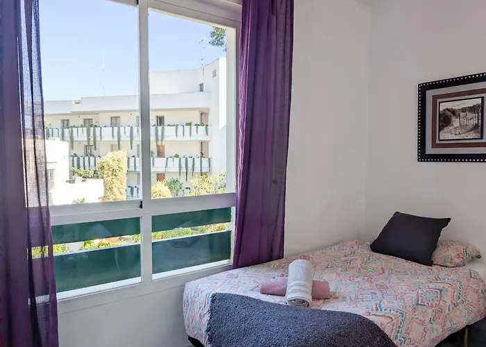 Puerto Banus! Sunny & Comfy 2 Bd W/ Pool & Terrace Апартаменти Марбелья