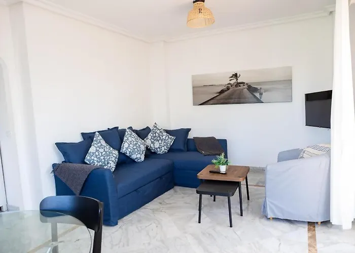 Puerto Banus! Sunny & Comfy 2 Bd W/ Pool & Terrace Apartment Marbella